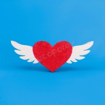 Corazón alado de poliestireno