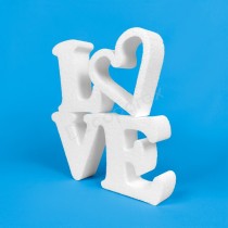 Figura love de corcho