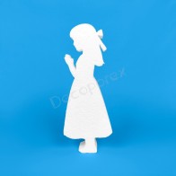 Bambina che prega in polistirene per comunione