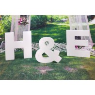 Pack Letras 40cm para bodas y eventos en poliestireno. Se incluye el simbolo & gratis
